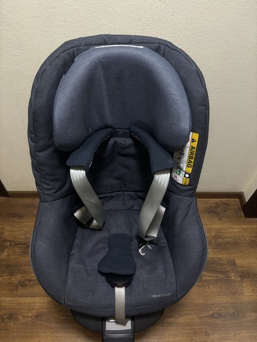 Автокрісло Maxi-Cosi 2Way Pearl + база 2Way Fix