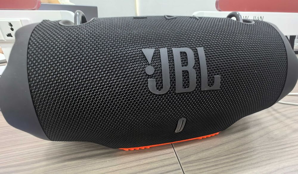 Zupełnie nowy głośnik Bluetooth JBL XTRMM4