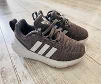 Buty Adidas r.28