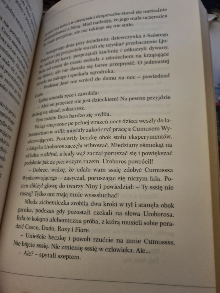 Nina i klątwa Pierzastego Węża