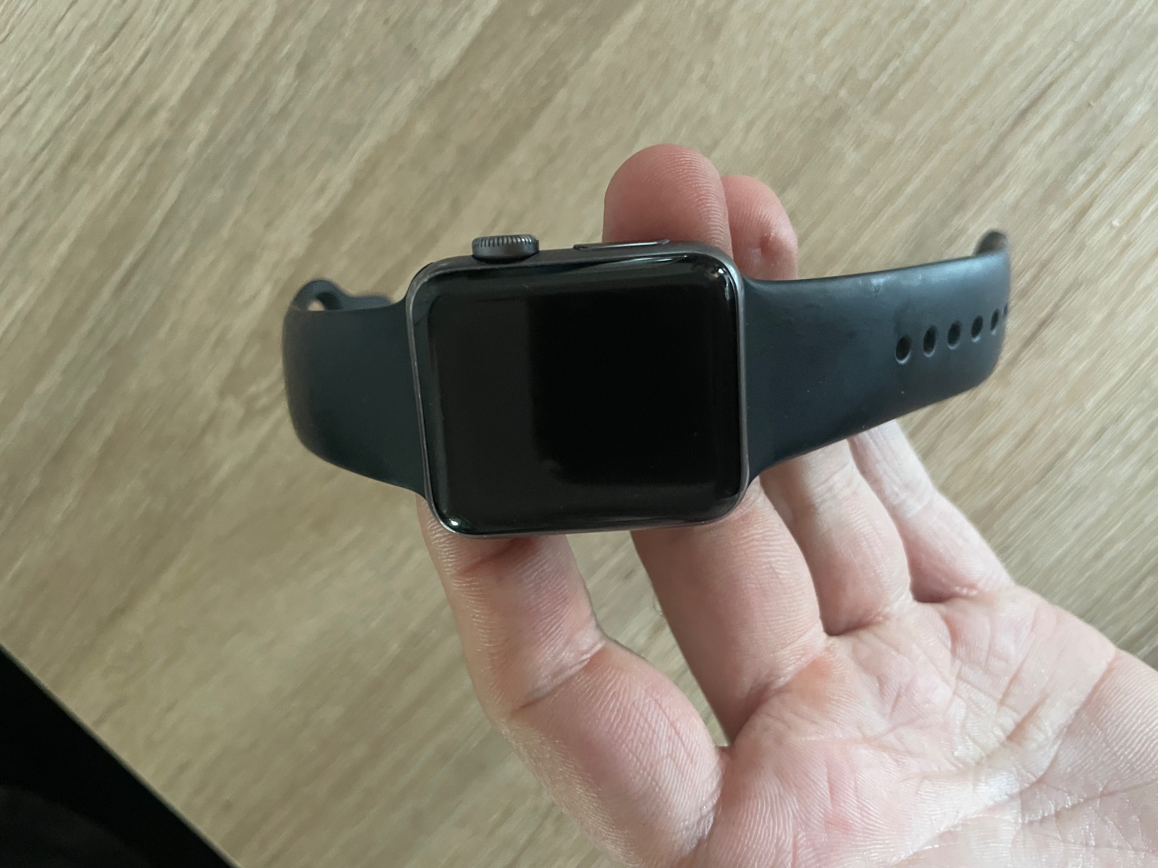 Apple Watch 3 38 gray