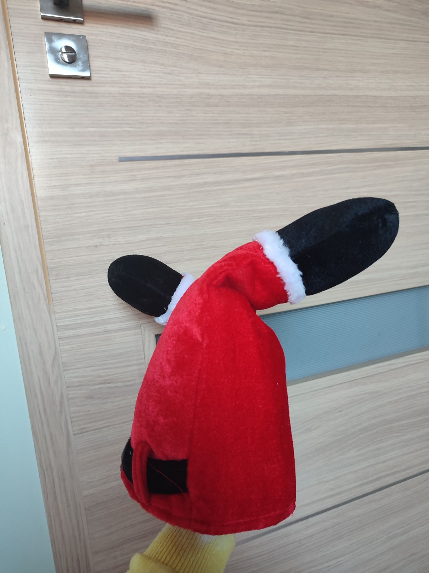 Czapka na głowę świąteczna w kształcie spodni