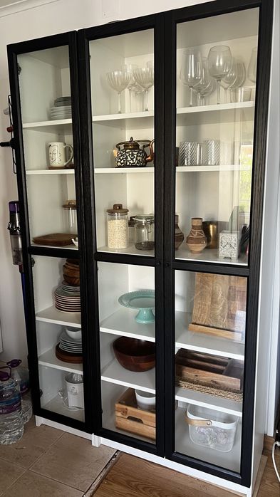 Louceiro/Biblioteca como novo