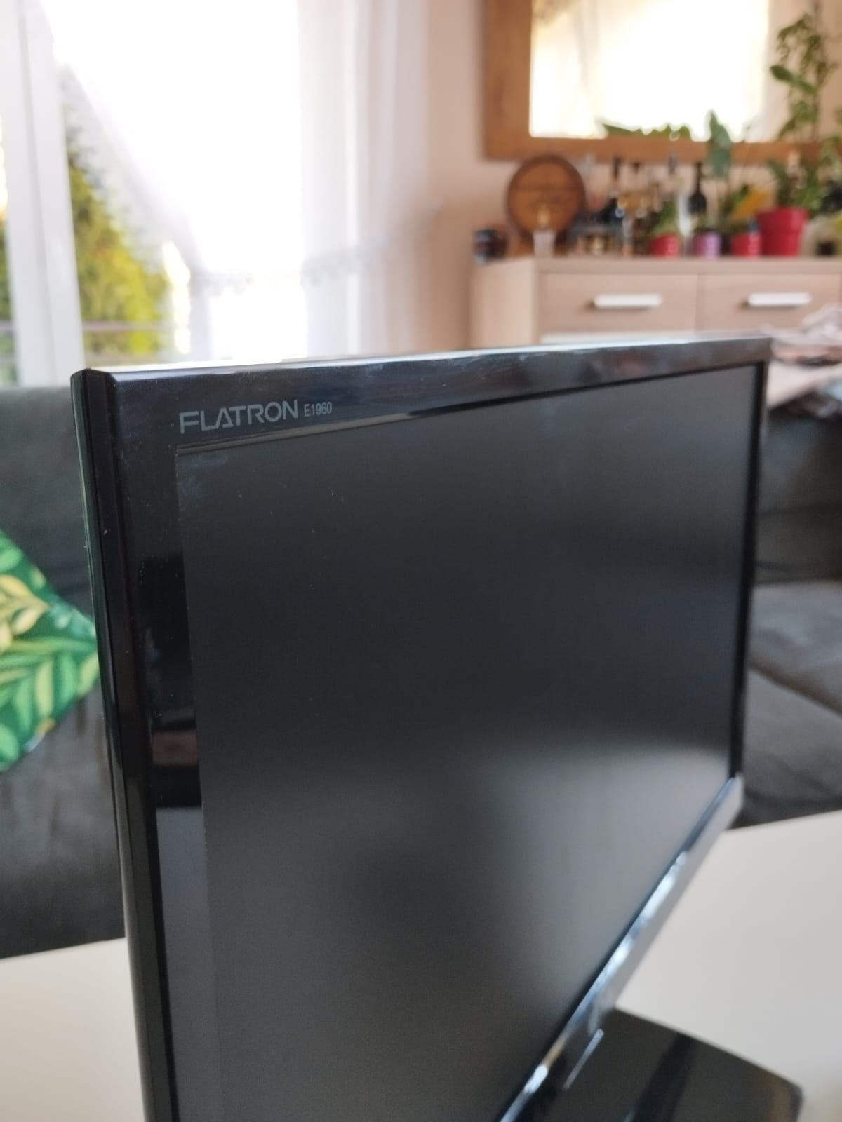 Monitor LG Flatron 18,5" E1960S-PN