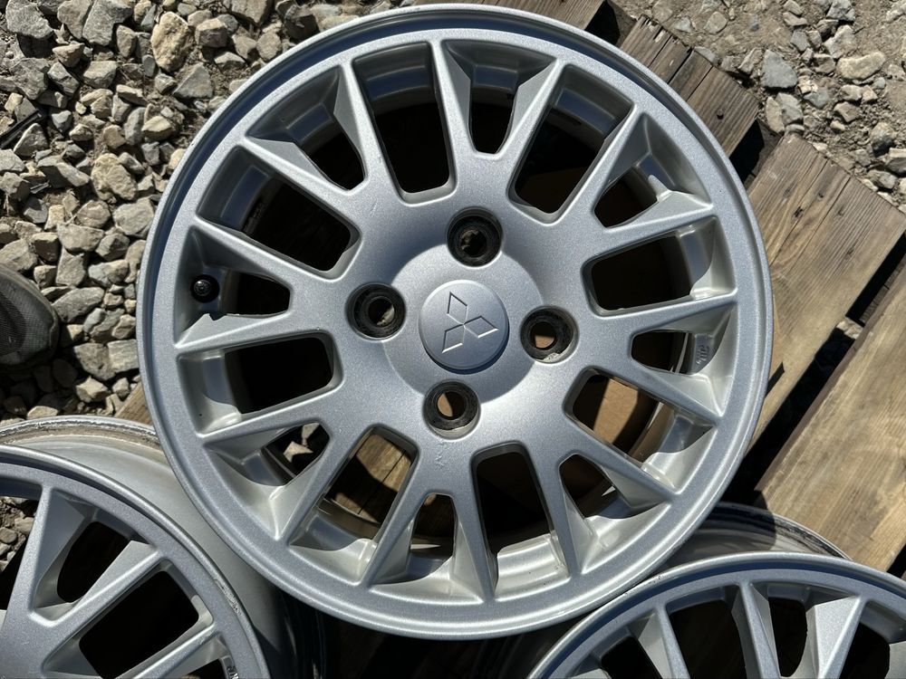 Диски R15 4x114,3 Mitsubishi Lancer Carisma Galant Space Star Colt