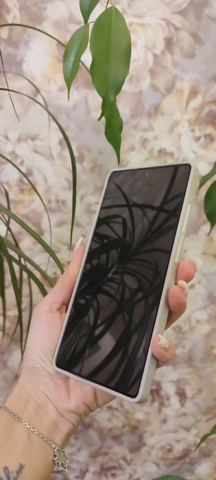 Новий телефон Samsung s25 ultra