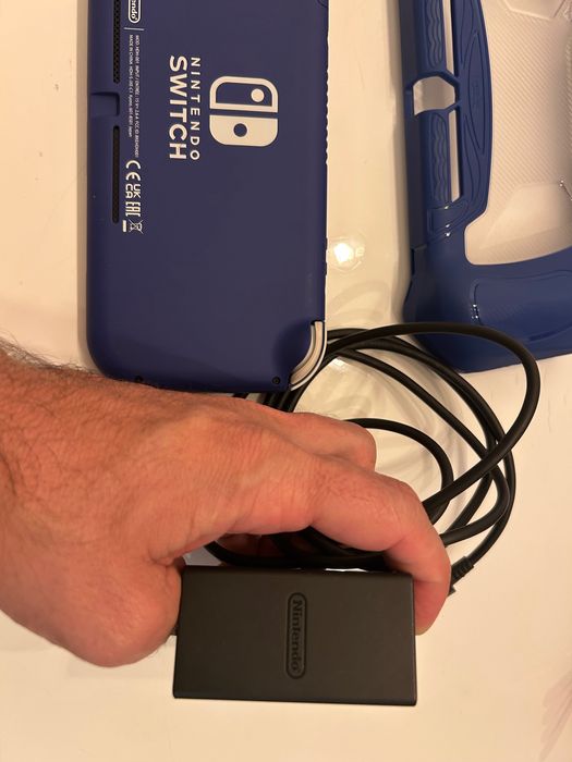 Nitendo Switch Lite desbloqueada