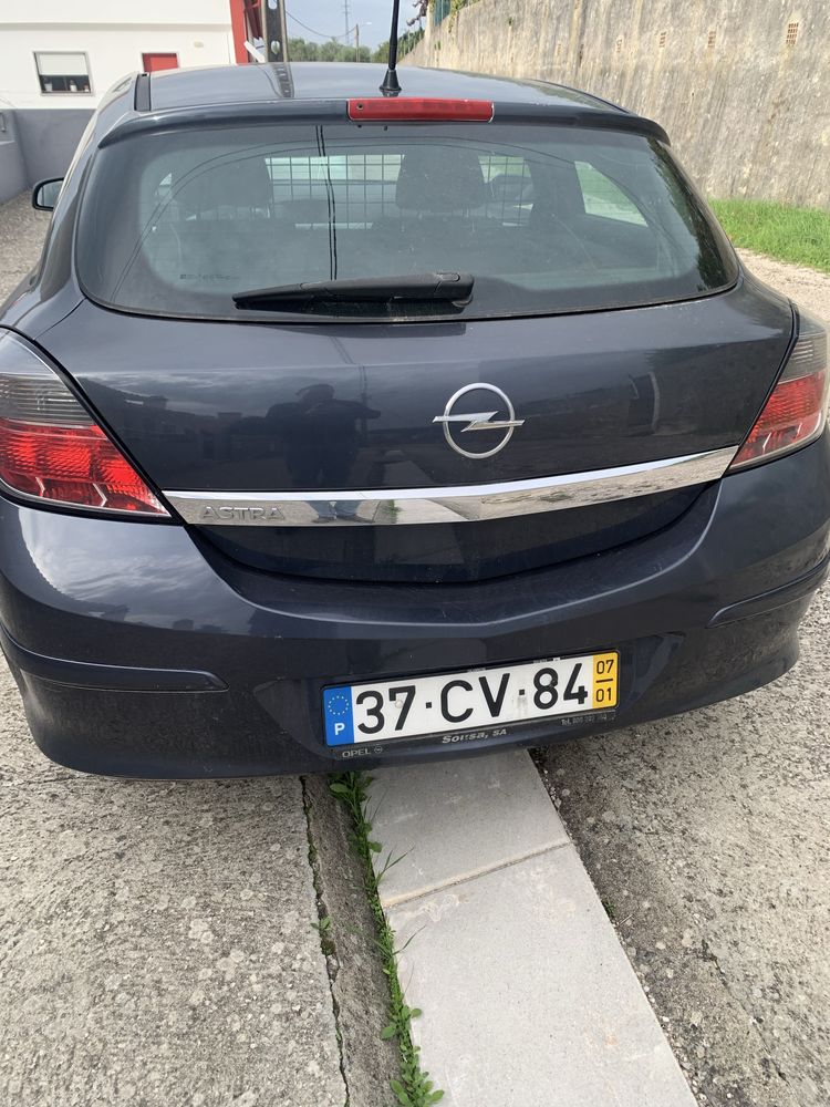 Opel astra gtc sport van