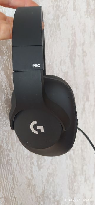 Навушники ігрові з мікрофоном.