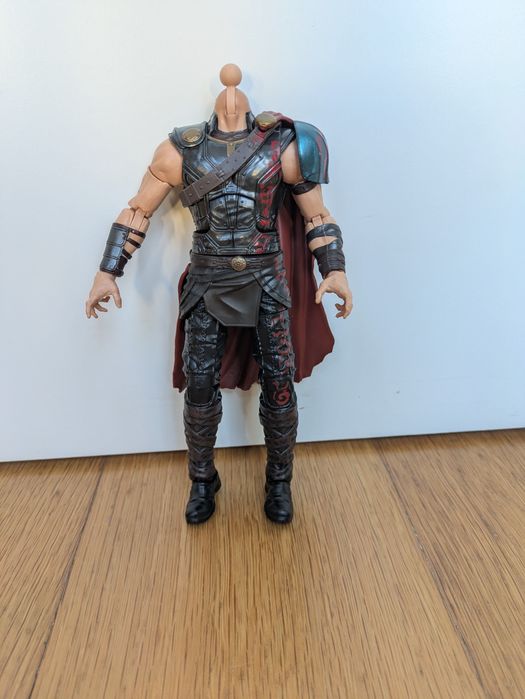 Corpo Thor Marvel legends