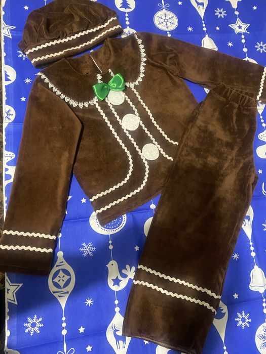 Продам  костюм Імбірний пряник 4-6 років