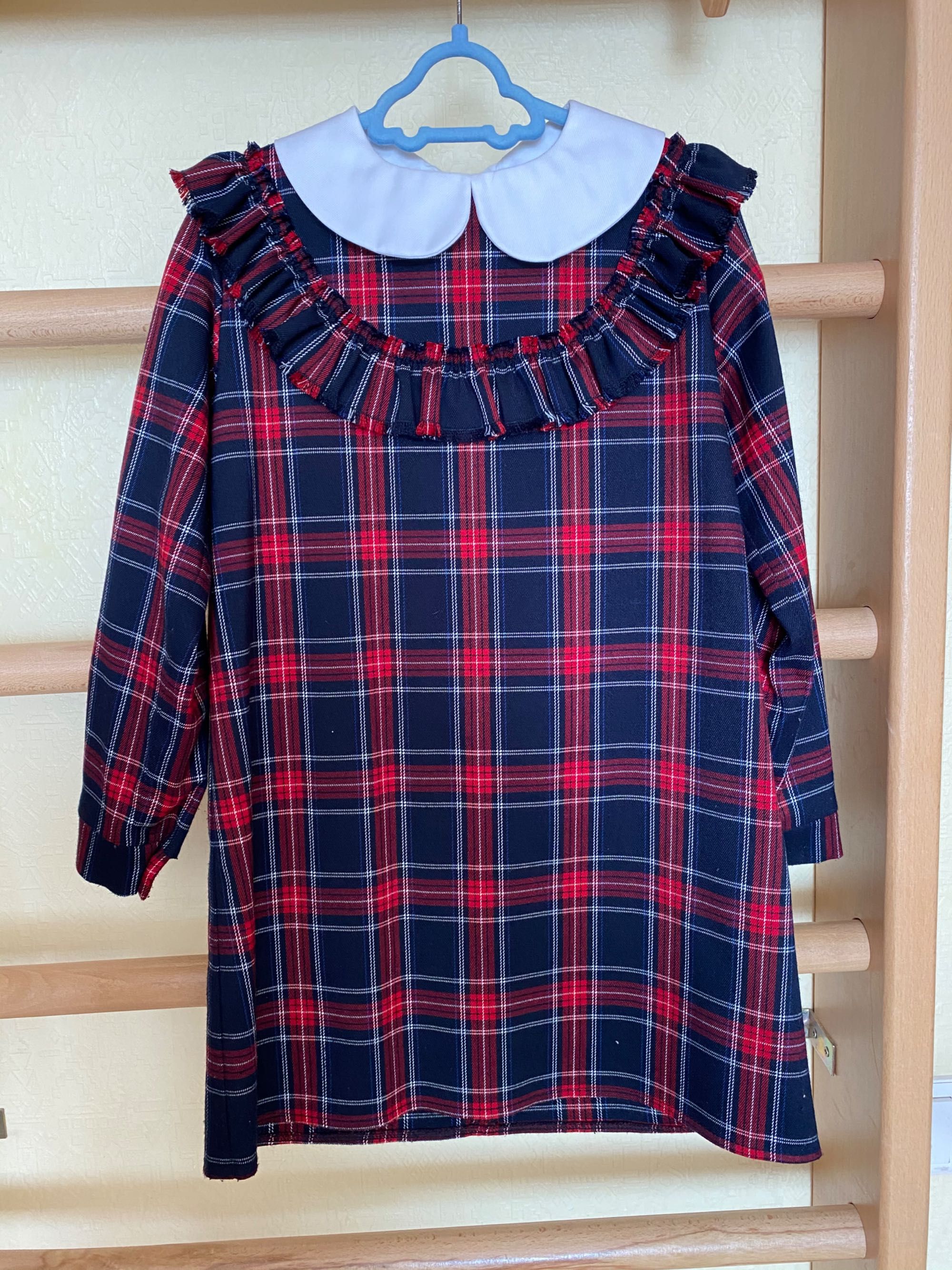 Красивенное школьное платье сарафан 116-122 Littlebaby Burberry