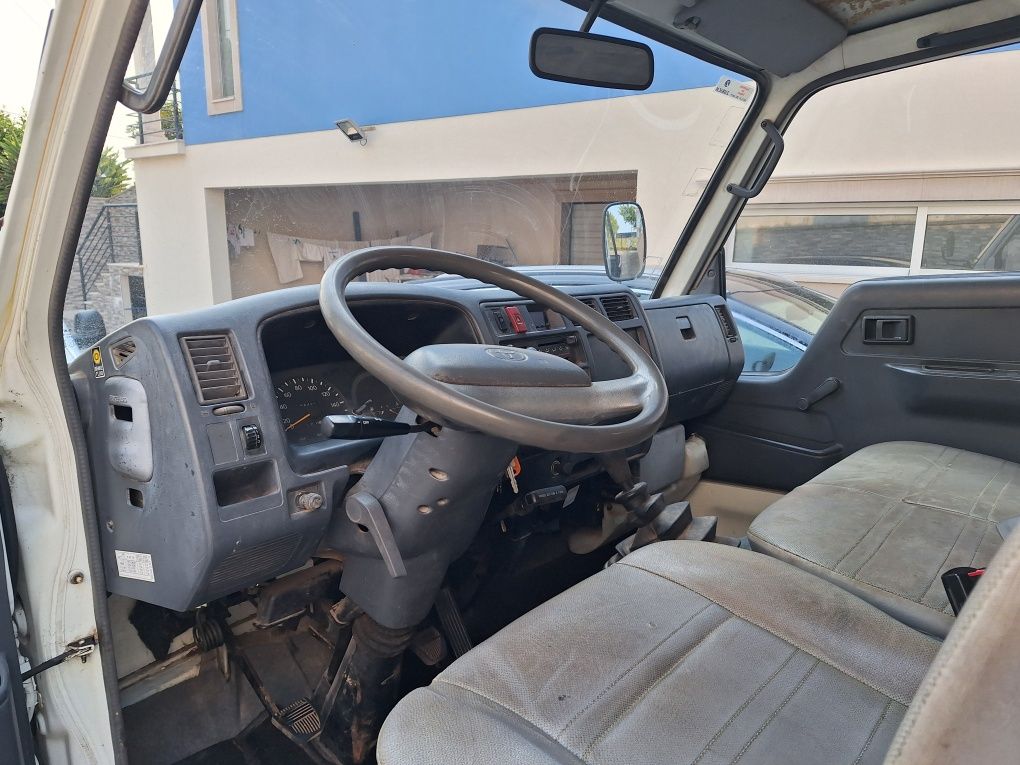 Toyota dyna 280 turbo
