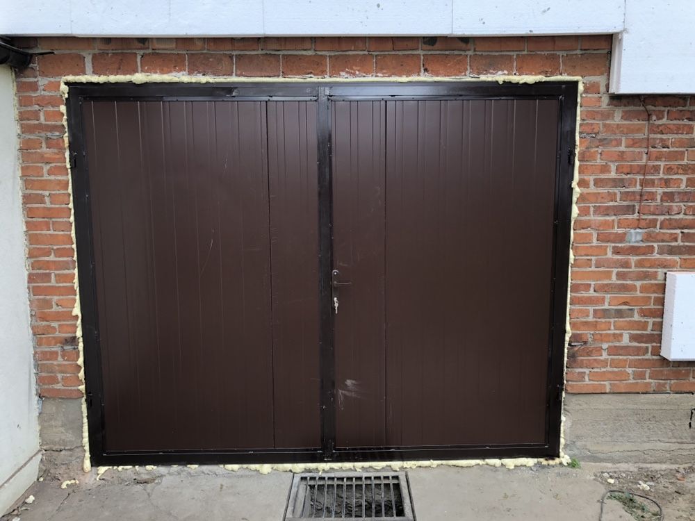 Drzwi wrota wierzeje bramy do stodół garaży