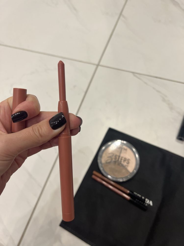 Набор косметики shiseido,clarins,nyx