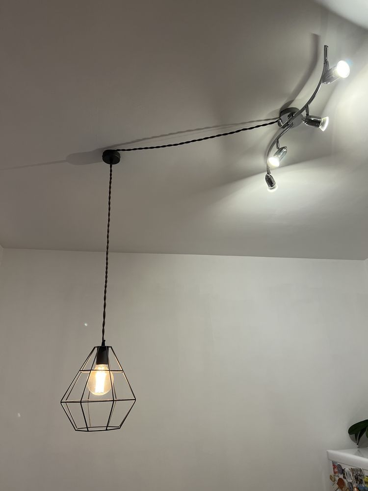 Lampa sufitowa wiesząca drutowa w stylu loft