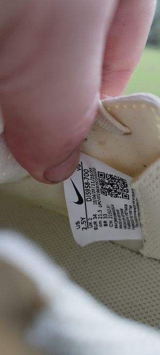 Chuteiras  tamanho 34