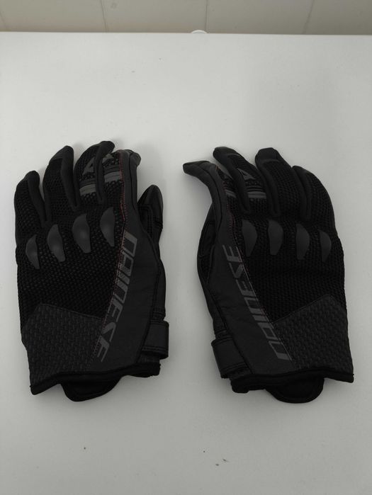 Luvas DAINESE Karakum Ergo-Tek Black (tamanho M)