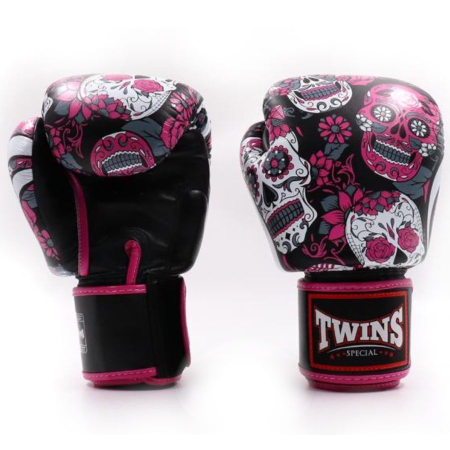 Twins Special Rękawice Bokserskie Fancy Skulls 14 Oz