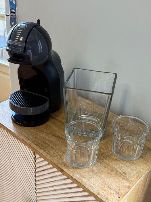 Conjunto Máquina de Café KRUPS Dolce Gusto Mini Me - Preto