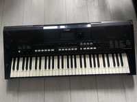 Професійний синтезатор Yamaha PSR-E373