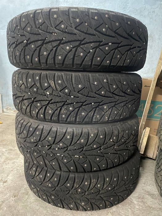 Зимняя резина R16 шип 205/60/16 Шины