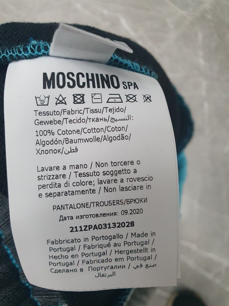 Spodenki męskie*MOSCHINO*Designer*rozm.44* Italy