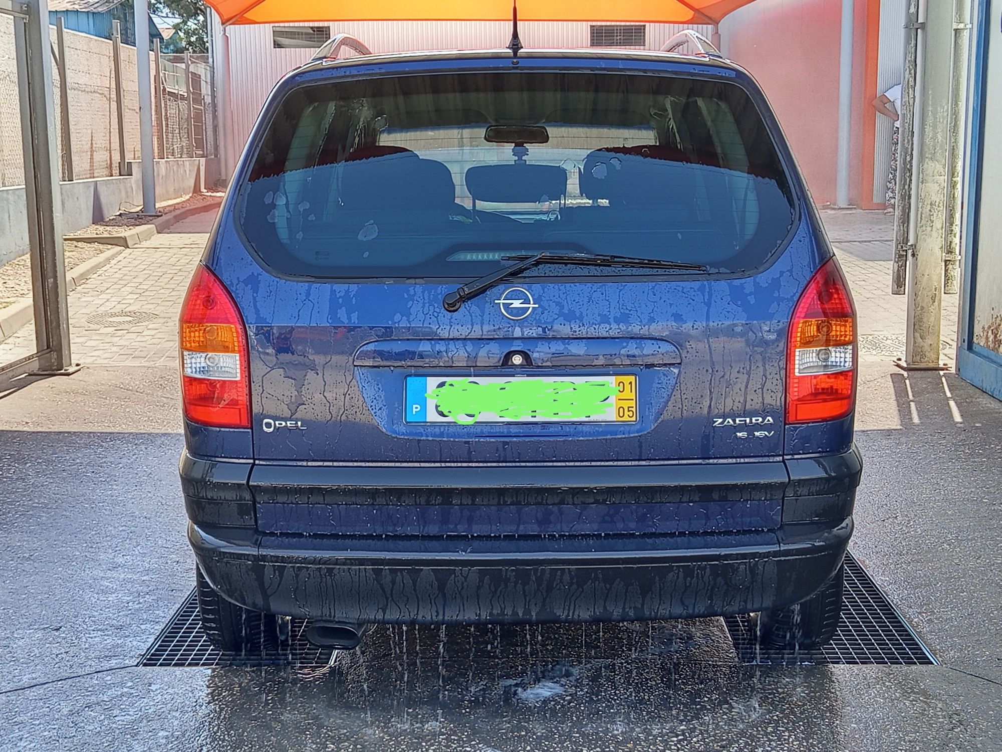 Opel zafira a gasolina