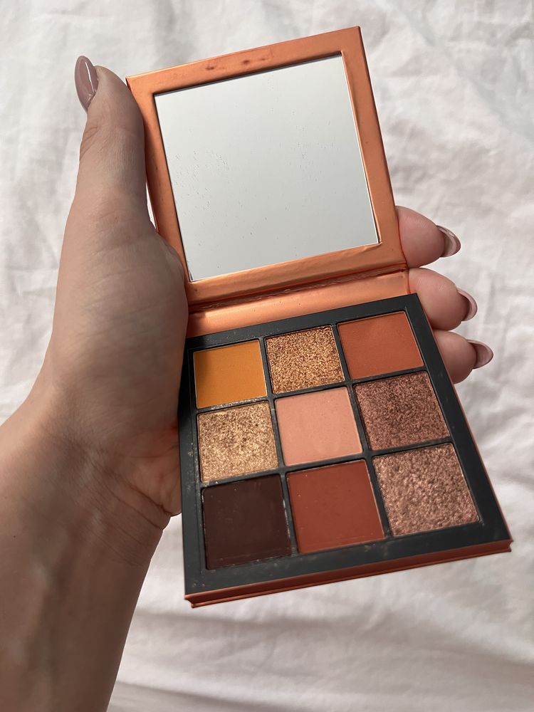 Paleta cieni Huda Beauty Topaz Obsession