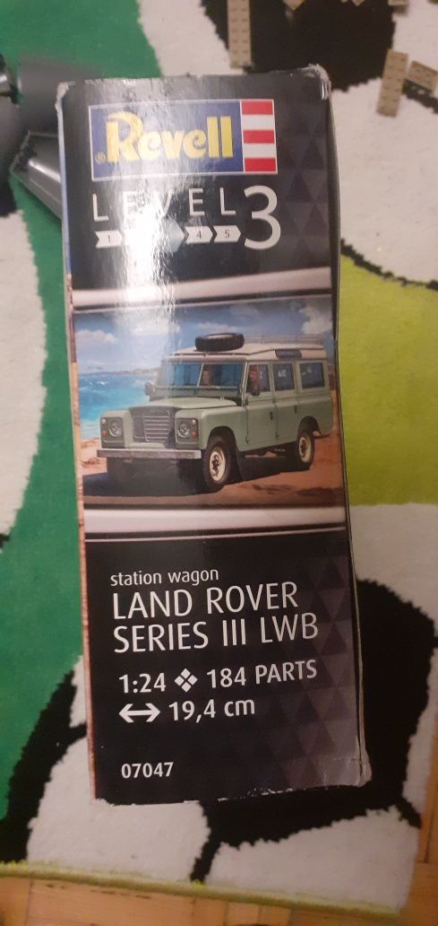 Land Rover Series III LWB - Revell - 1:24