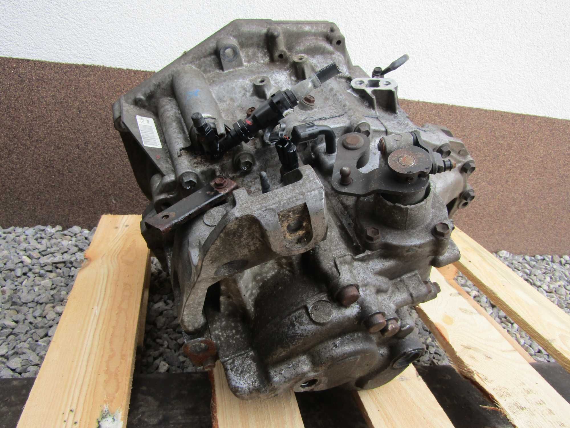 Suzuki Sx4 Fiat Sedici 1.9 DDIS JTD skrzynia biegów 4x4 79JB