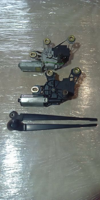 Моторчик Склоочисника Стеклоочистителя  Golf 4 Bora Octavia Passat B5