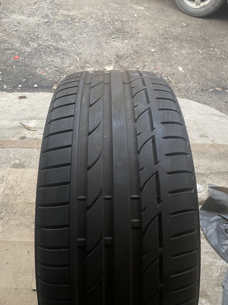 Bridgestone Potenza S001 245/40 R20 275/35 R20 Run Flat