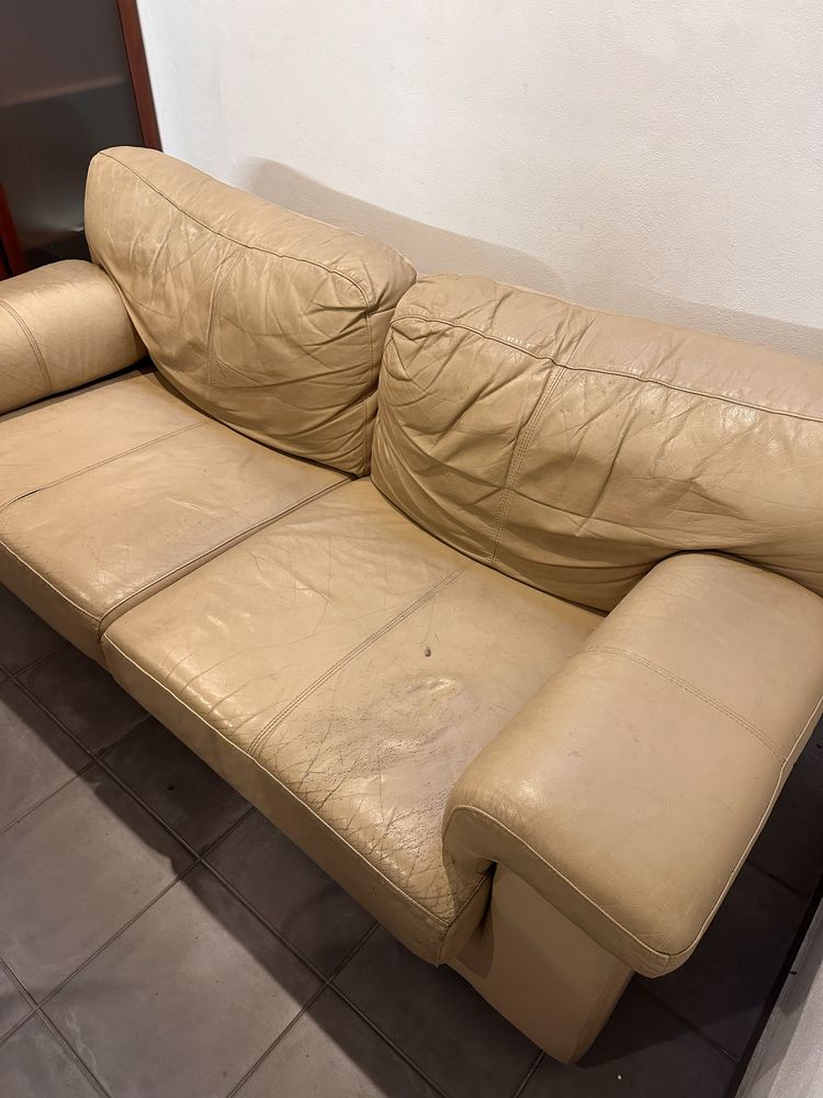 Sofa em pele oportunidade