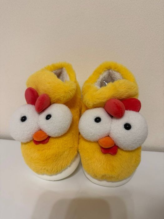 Теплі мягкі плюшеві тапці для дому