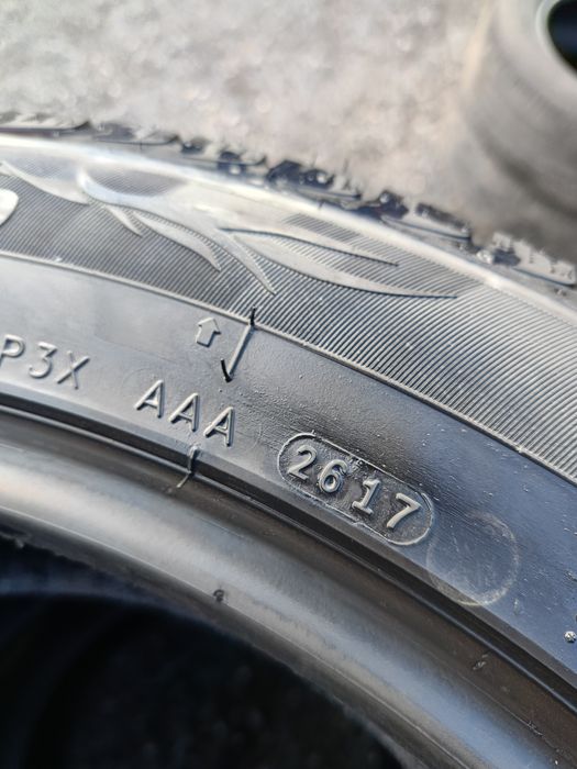 Opony Zimowe RoyalWinter 275/45-20 Komplet 4 Sztuki