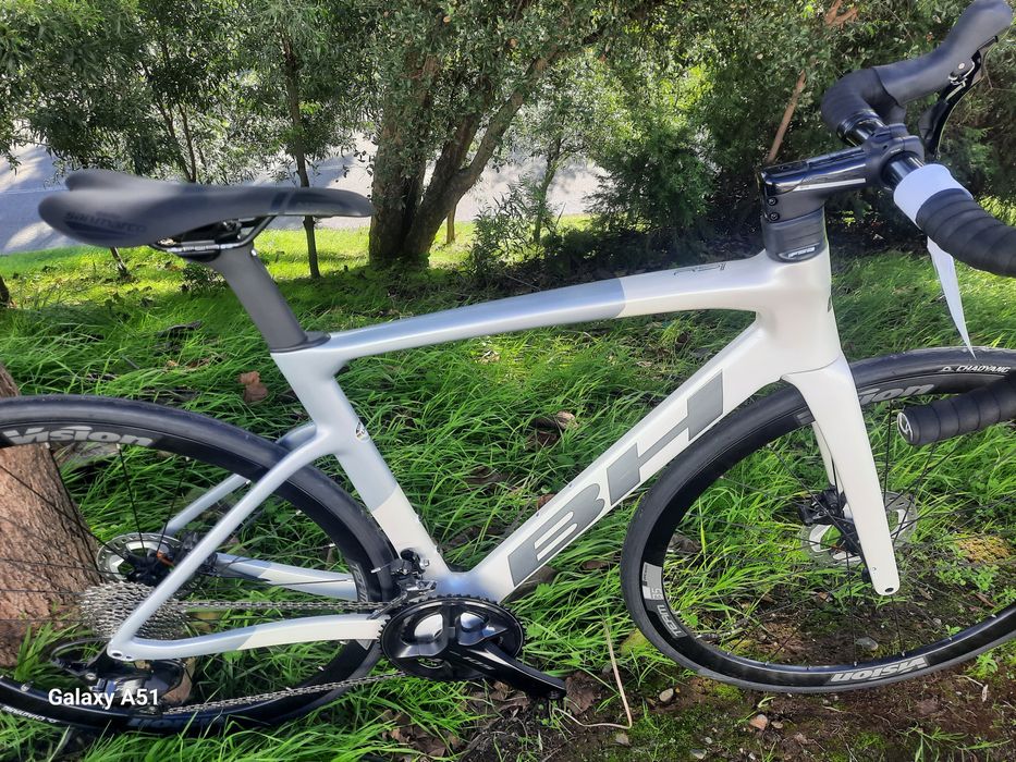 Bh rs1 carbono nova 12x2v