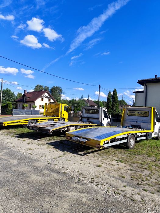 Pomoc Drogowa Laweta Transport 7ton Krasocin Radoszyce Strawczyn  Mnin