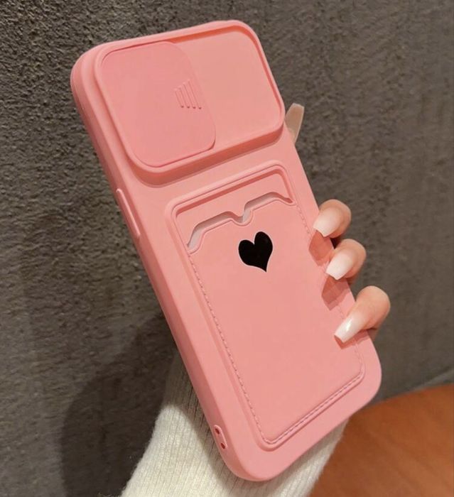 Vendo 4 capas para iPhone 15 Pro - NOVAS