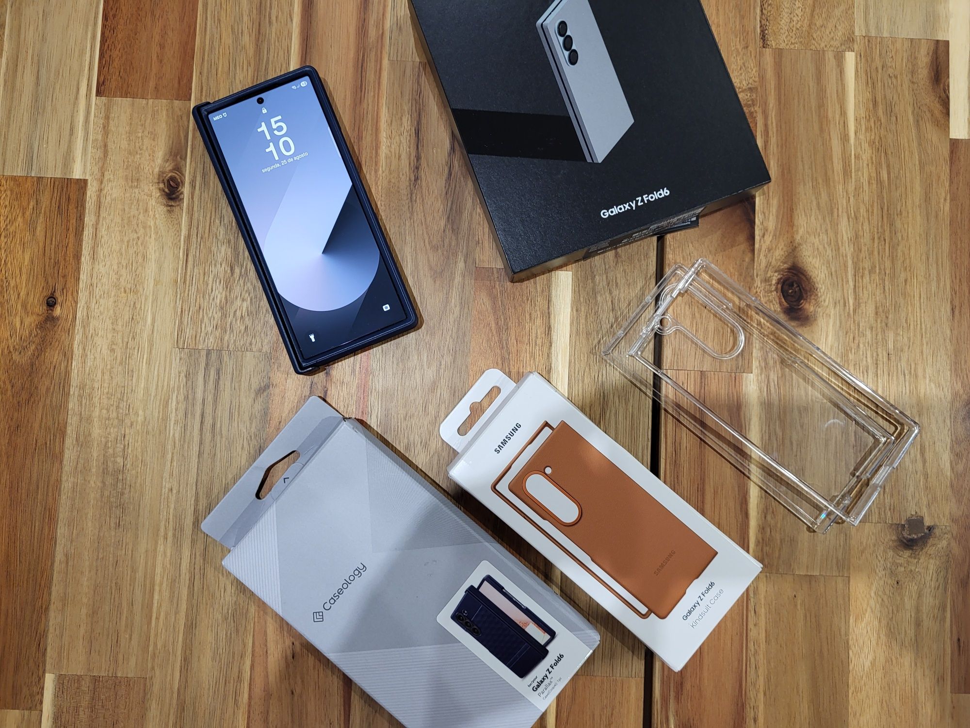 Samsung Galaxy Z Fold 6 mais extras