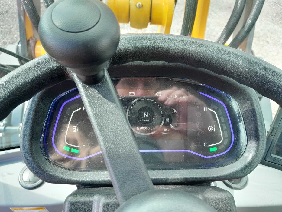 Ładowarka przegubowa WOLF WL816 - udźwig 1700 kg - gwarancja - serwis