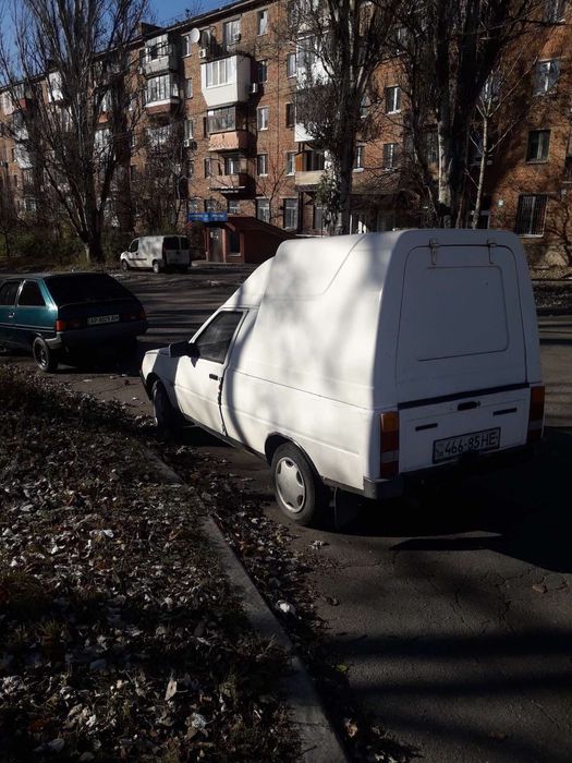 Продам автомобіль ЗАЗ 2002 року