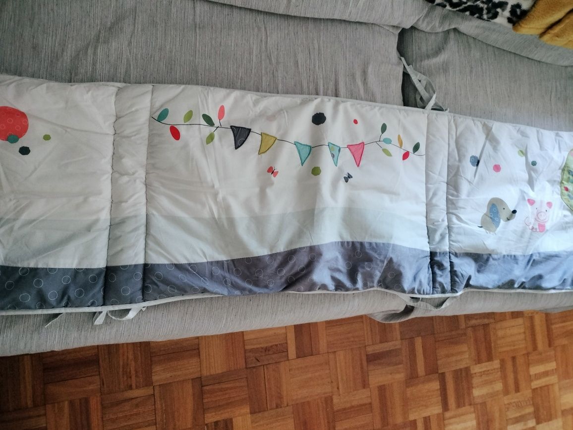 Proteção de berço ou cama