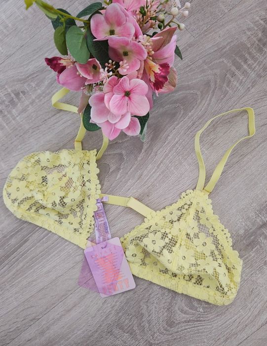 Przepiękny stanik biustonosz jasno żółty kwiatowy kwiaty Savage X