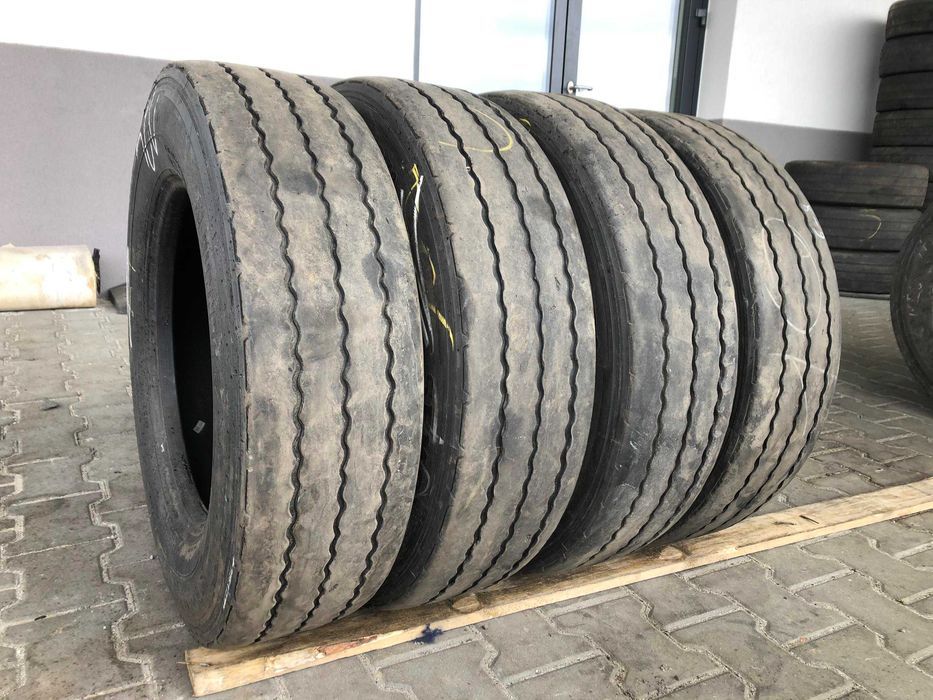 215/75R17.5 Opony SEMPERIT ROAD RUNNER T2 /  Naczepa / Pogłębiane