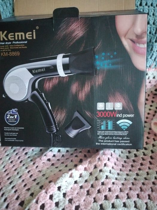 Продається фен профеційний