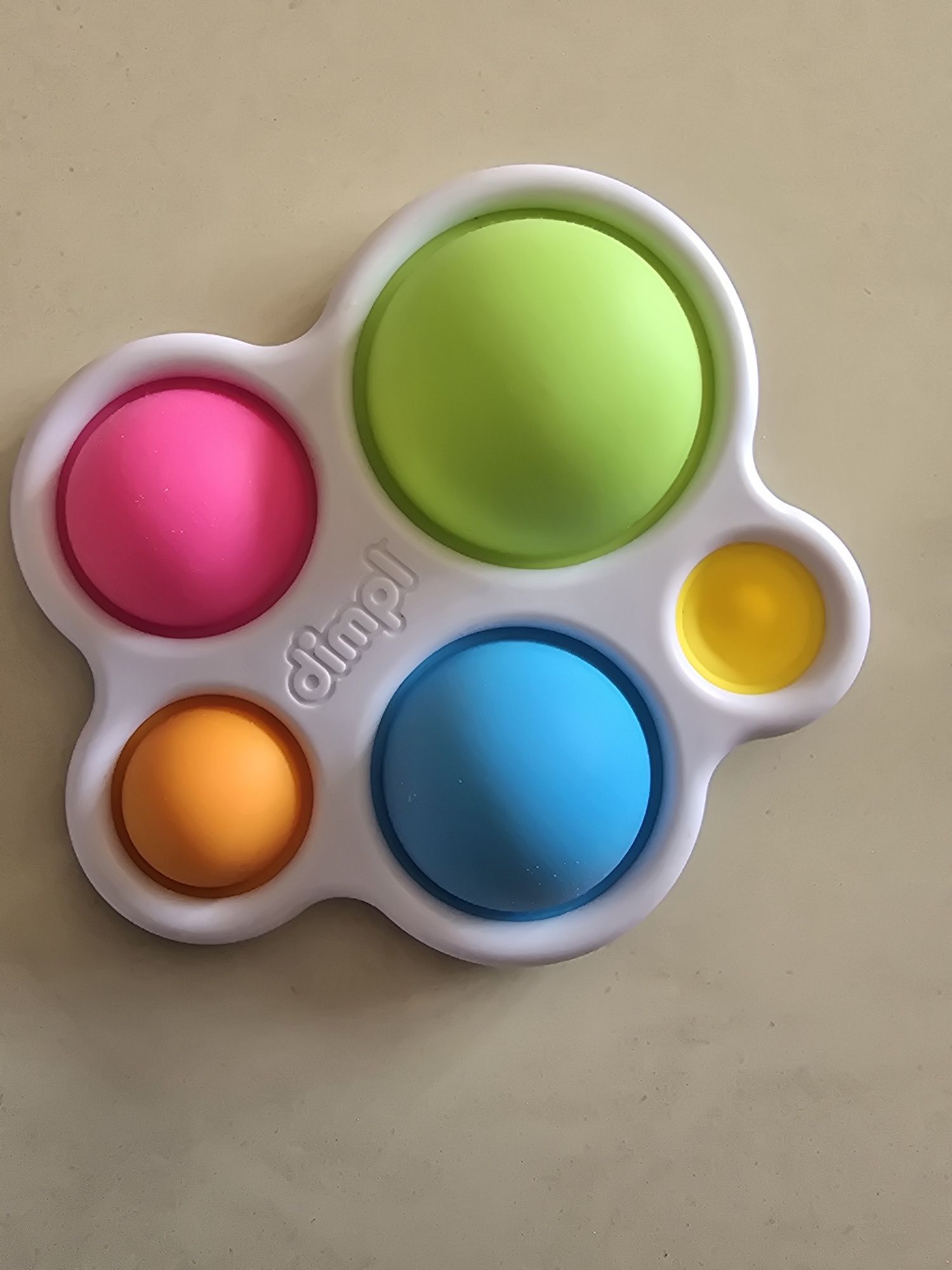 Zabawka sensoryczna Fat Brain Toys FA192-1 Bąbelki Dimpl