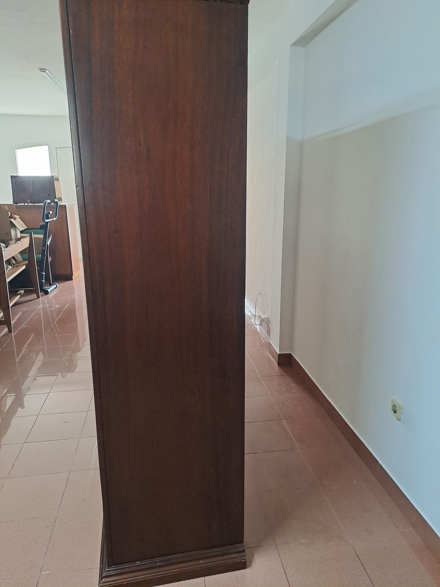Vendo móveis com urgência