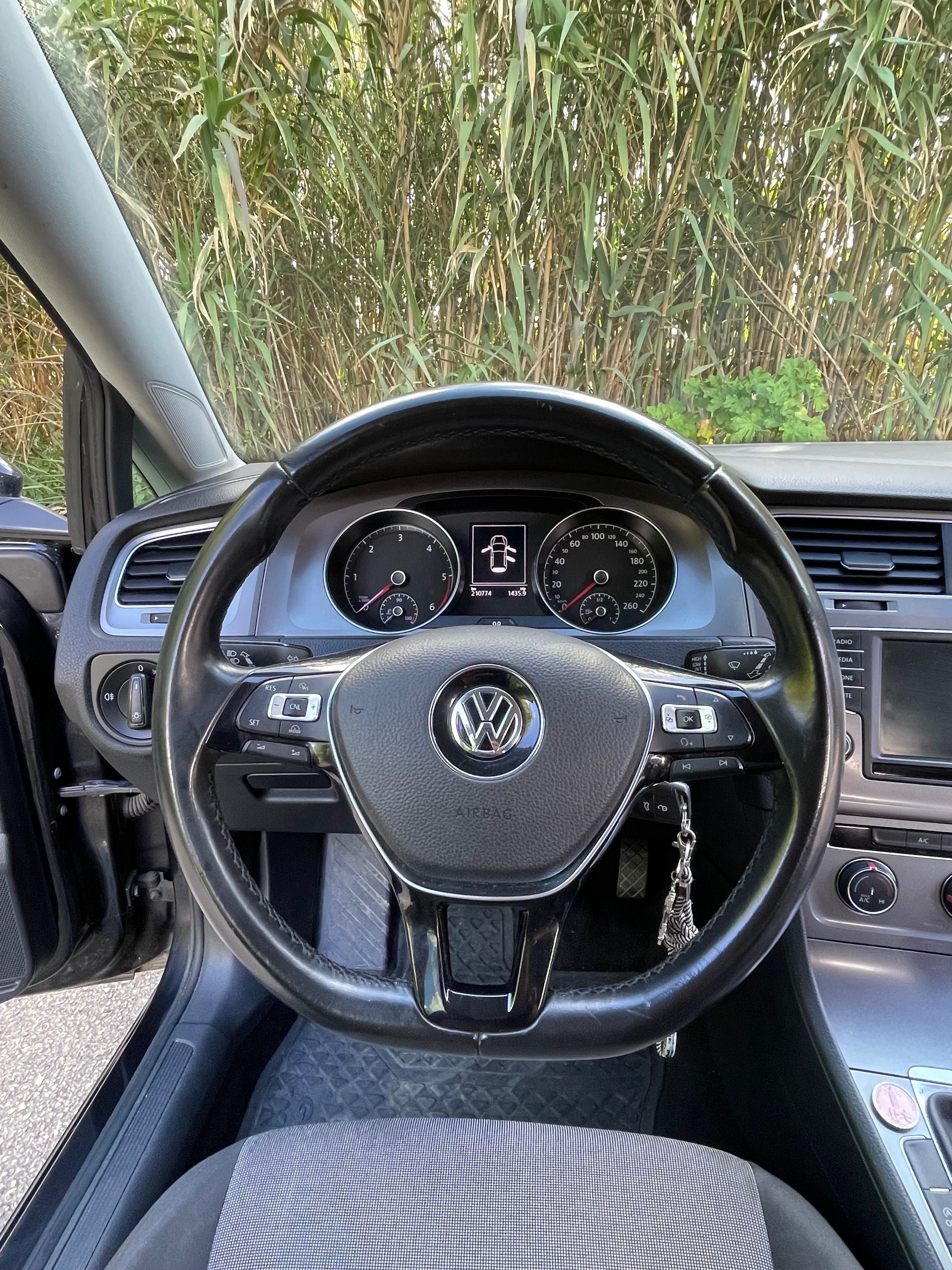 VW Golf 1.6 TDi Bluemotion Confortline