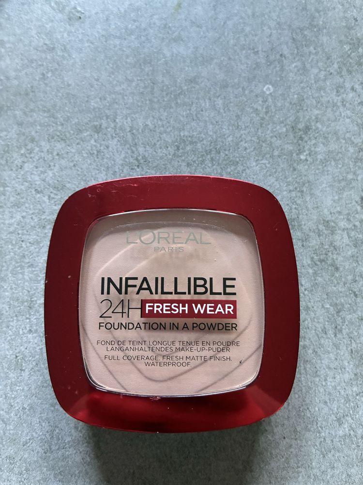 Puder matujący L’oreal Infaillible Fresh Wear